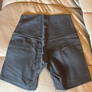 Lululemon Athletica Black Bike Shorts High-Waisted 4” (never worn)